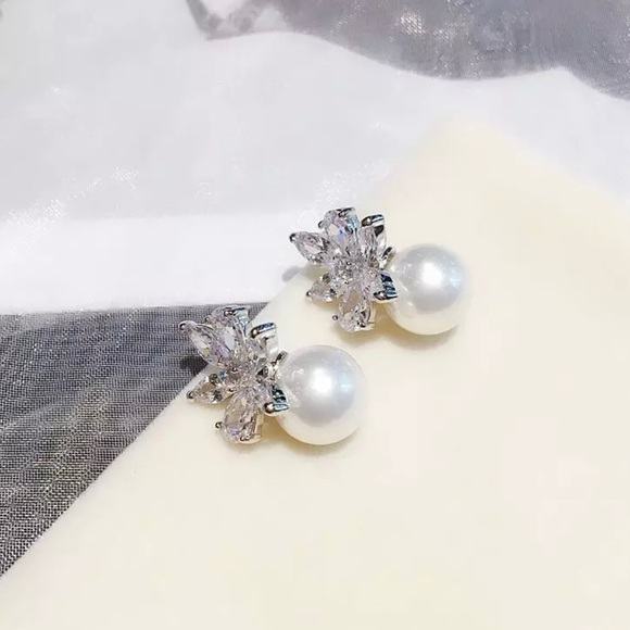 Platinum Plated CZ Crystal & Pearl Stud Earrings - Picture 3 of 6